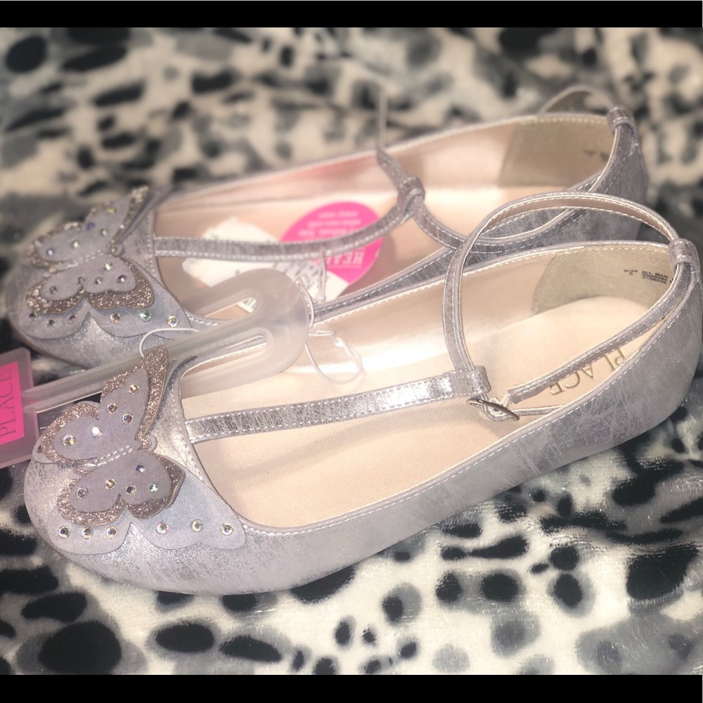 Children’s place girls slip on shoes